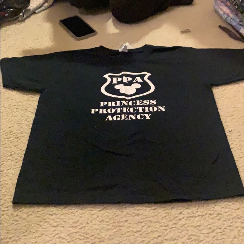 4 different ones. . 2 medium, one large